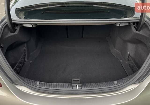 Бежевий Мерседес Ц-Клас, об'ємом двигуна 1.99 л та пробігом 38 тис. км за 33500 $, фото 36 на Automoto.ua