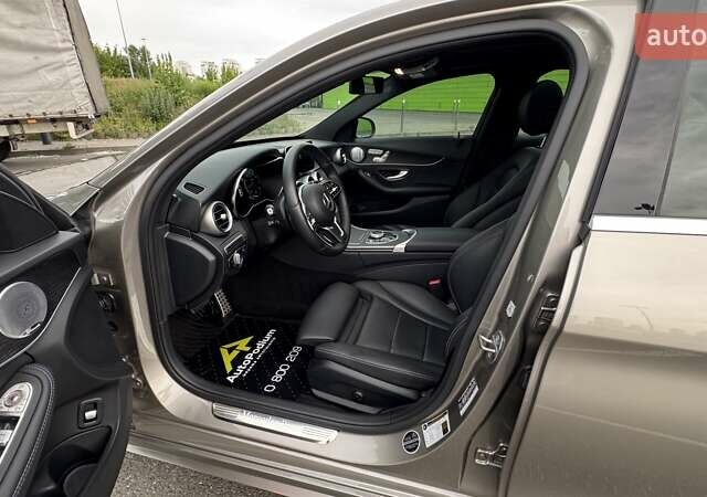 Бежевий Мерседес Ц-Клас, об'ємом двигуна 1.99 л та пробігом 38 тис. км за 33500 $, фото 28 на Automoto.ua