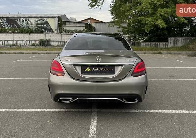 Бежевий Мерседес Ц-Клас, об'ємом двигуна 1.99 л та пробігом 38 тис. км за 33500 $, фото 6 на Automoto.ua