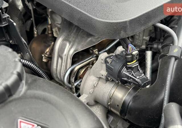 Бежевий Мерседес Ц-Клас, об'ємом двигуна 1.99 л та пробігом 38 тис. км за 33500 $, фото 65 на Automoto.ua