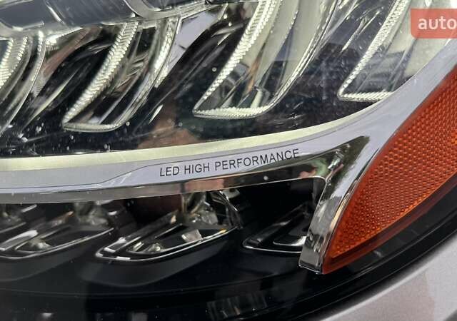 Бежевий Мерседес Ц-Клас, об'ємом двигуна 1.99 л та пробігом 38 тис. км за 33500 $, фото 17 на Automoto.ua