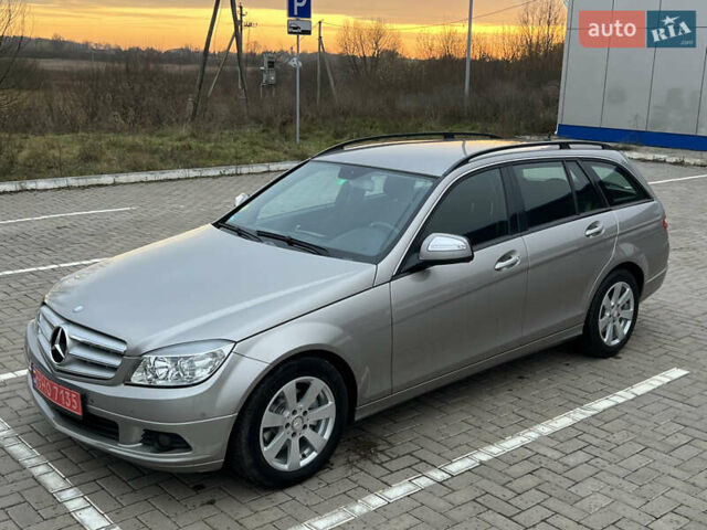 Бежевий Мерседес Ц-Клас, об'ємом двигуна 1.8 л та пробігом 204 тис. км за 8200 $, фото 11 на Automoto.ua