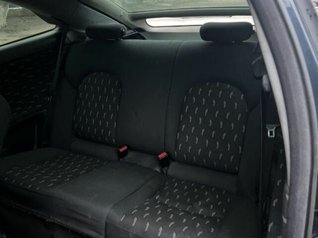 Чорний Мерседес Ц-Клас, об'ємом двигуна 2 л та пробігом 3 тис. км за 3500 $, фото 6 на Automoto.ua