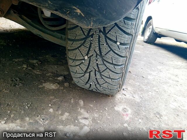 Чорний Мерседес Ц-Клас, об'ємом двигуна 2 л та пробігом 350 тис. км за 5000 $, фото 9 на Automoto.ua