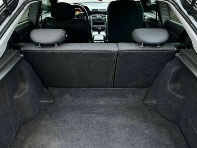 Чорний Мерседес Ц-Клас, об'ємом двигуна 2 л та пробігом 3 тис. км за 3500 $, фото 7 на Automoto.ua