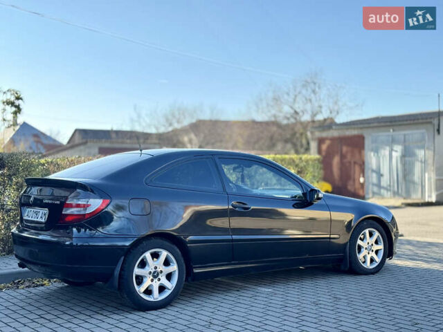 Чорний Мерседес Ц-Клас, об'ємом двигуна 1.8 л та пробігом 250 тис. км за 3350 $, фото 1 на Automoto.ua
