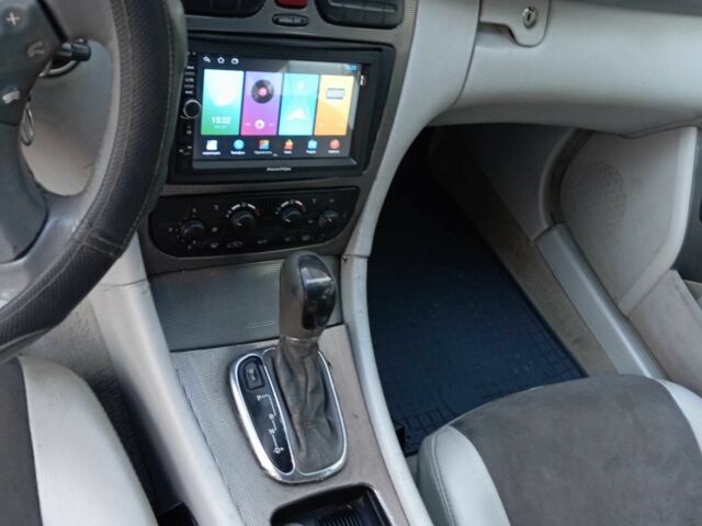 Черный Мерседес Ц-Класс, объемом двигателя 0 л и пробегом 1 тыс. км за 5000 $, фото 4 на Automoto.ua