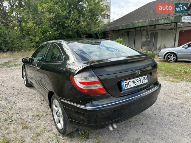 Чорний Мерседес Ц-Клас, об'ємом двигуна 2.15 л та пробігом 270 тис. км за 3600 $, фото 2 на Automoto.ua
