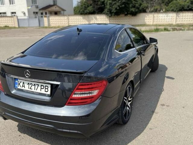 Мерседес Ц-Клас 2012 у Києві на Automoto.ua Чорний Мерседес Ц-Клас, об'ємом двигуна 1.8 л та пробігом 197 тис. км за 11870 $, фото 10 на Automoto.ua