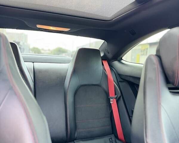 Черный Мерседес Ц-Класс, объемом двигателя 1.8 л и пробегом 197 тыс. км за 11850 $, фото 6 на Automoto.ua