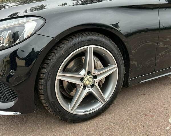 Черный Мерседес Ц-Класс, объемом двигателя 1.6 л и пробегом 111 тыс. км за 26000 $, фото 5 на Automoto.ua