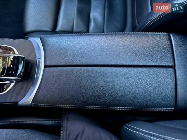 Мерседес Ц-Класс 2016 в Броварах на Automoto.ua Черный Мерседес Ц-Класс, объемом двигателя 2.14 л и пробегом 91 тыс. км за 18999 $, фото 31 на Automoto.ua