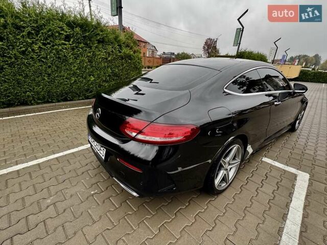 Черный Мерседес Ц-Класс, объемом двигателя 2.14 л и пробегом 91 тыс. км за 21900 $, фото 9 на Automoto.ua