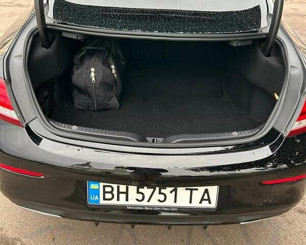 Черный Мерседес Ц-Класс, объемом двигателя 1.6 л и пробегом 111 тыс. км за 26000 $, фото 4 на Automoto.ua