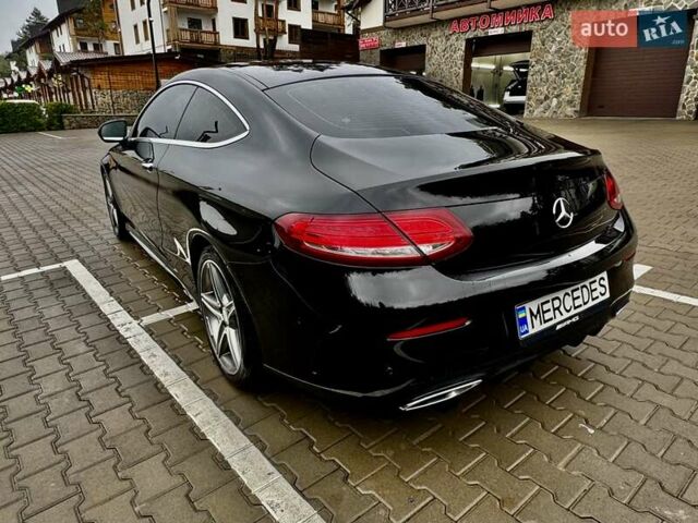 Черный Мерседес Ц-Класс, объемом двигателя 2.14 л и пробегом 91 тыс. км за 21900 $, фото 5 на Automoto.ua