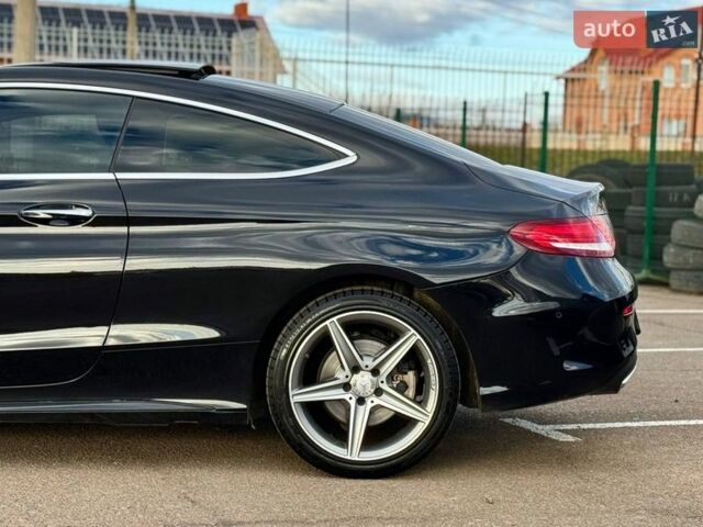 Черный Мерседес Ц-Класс, объемом двигателя 2.14 л и пробегом 95 тыс. км за 20990 $, фото 16 на Automoto.ua