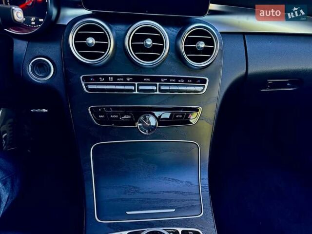 Мерседес Ц-Класс 2016 в Броварах на Automoto.ua Черный Мерседес Ц-Класс, объемом двигателя 2.14 л и пробегом 91 тыс. км за 18999 $, фото 33 на Automoto.ua