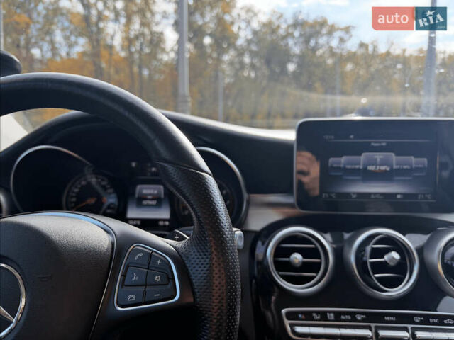 Черный Мерседес Ц-Класс, объемом двигателя 1.99 л и пробегом 127 тыс. км за 25800 $, фото 6 на Automoto.ua