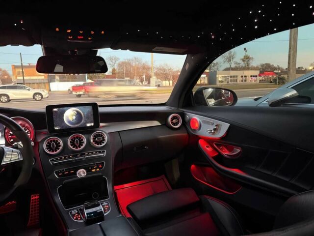 Чорний Мерседес Ц-Клас, об'ємом двигуна 4 л та пробігом 58 тис. км за 12500 $, фото 9 на Automoto.ua