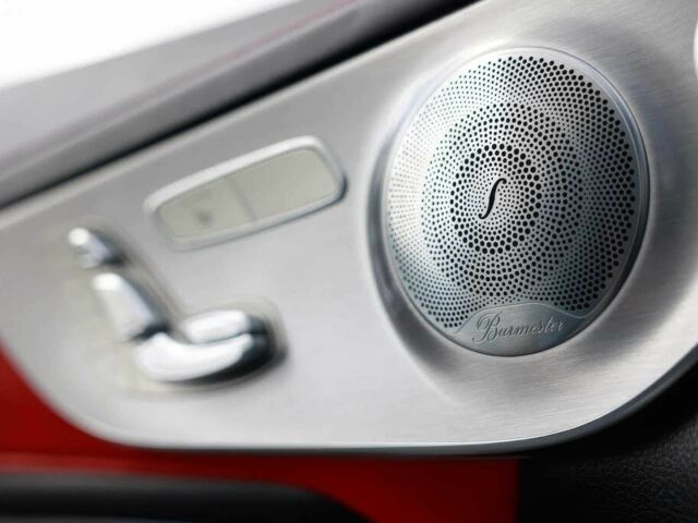 Черный Мерседес Ц-Класс, объемом двигателя 4 л и пробегом 36 тыс. км за 30000 $, фото 17 на Automoto.ua