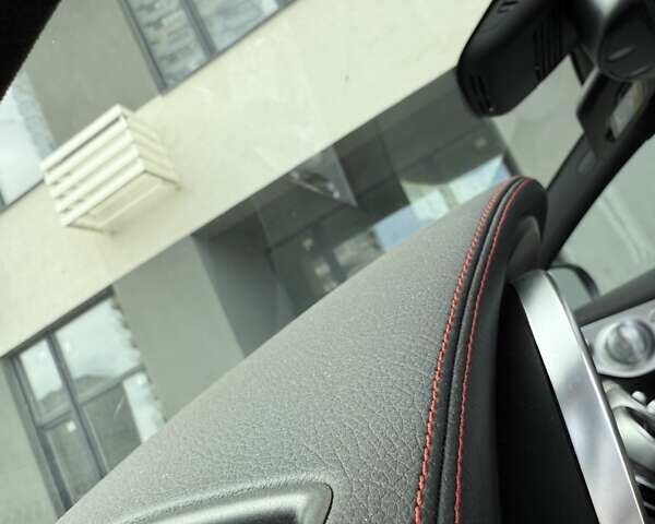 Черный Мерседес Ц-Класс, объемом двигателя 3 л и пробегом 55 тыс. км за 39333 $, фото 18 на Automoto.ua