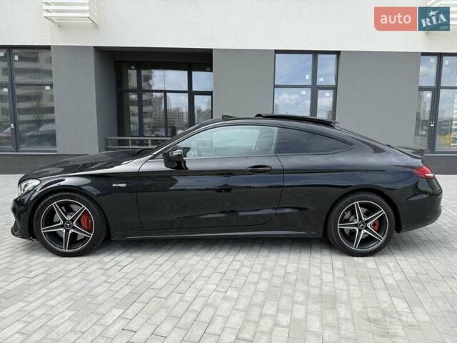 Черный Мерседес Ц-Класс, объемом двигателя 3 л и пробегом 55 тыс. км за 39333 $, фото 44 на Automoto.ua