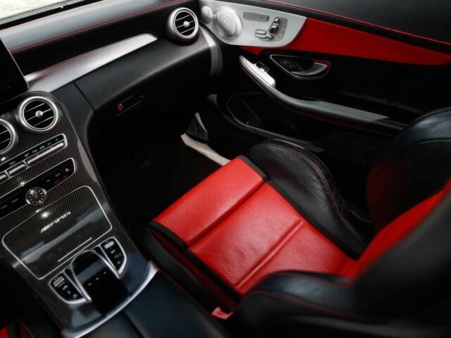 Черный Мерседес Ц-Класс, объемом двигателя 4 л и пробегом 36 тыс. км за 30000 $, фото 11 на Automoto.ua