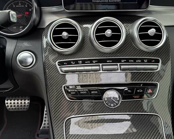 Черный Мерседес Ц-Класс, объемом двигателя 3 л и пробегом 55 тыс. км за 39333 $, фото 17 на Automoto.ua