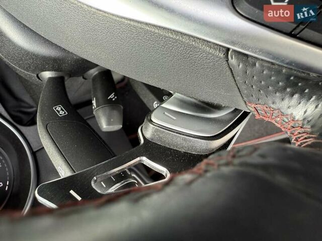 Черный Мерседес Ц-Класс, объемом двигателя 3 л и пробегом 55 тыс. км за 39333 $, фото 20 на Automoto.ua