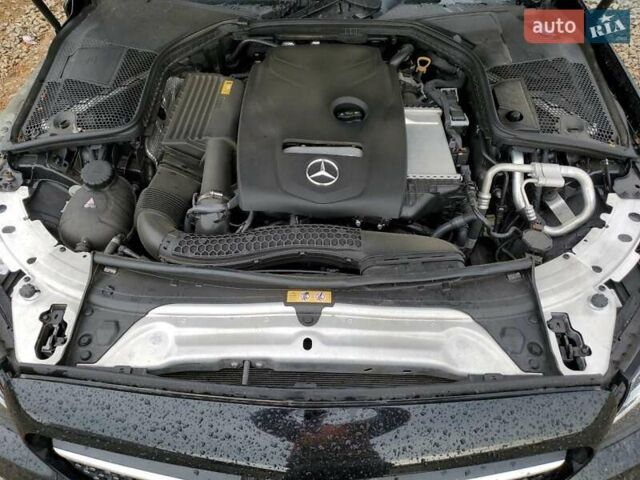 Черный Мерседес Ц-Класс, объемом двигателя 1.99 л и пробегом 39 тыс. км за 5000 $, фото 10 на Automoto.ua