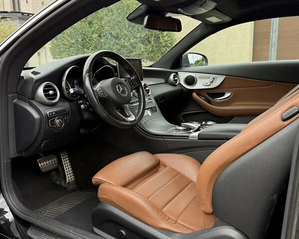 Черный Мерседес Ц-Класс, объемом двигателя 2 л и пробегом 75 тыс. км за 25500 $, фото 11 на Automoto.ua