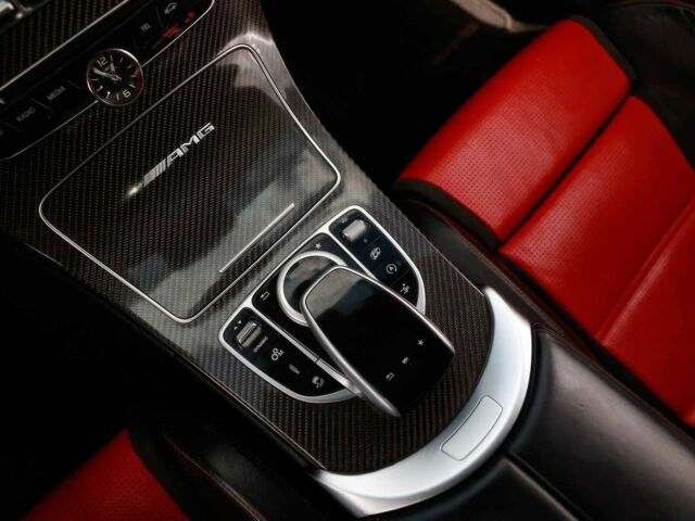 Черный Мерседес Ц-Класс, объемом двигателя 4 л и пробегом 36 тыс. км за 30000 $, фото 13 на Automoto.ua