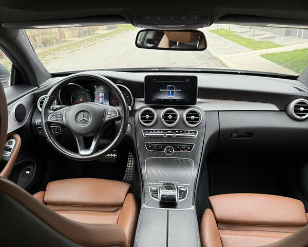 Черный Мерседес Ц-Класс, объемом двигателя 2 л и пробегом 75 тыс. км за 25500 $, фото 6 на Automoto.ua