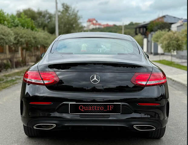 Черный Мерседес Ц-Класс, объемом двигателя 2 л и пробегом 75 тыс. км за 25500 $, фото 17 на Automoto.ua