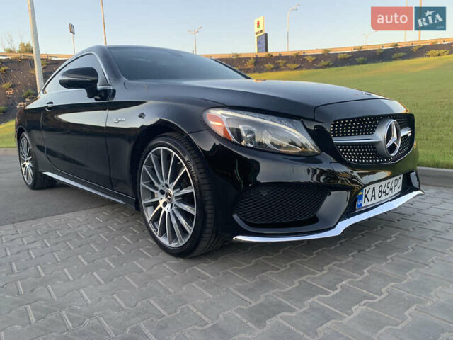Мерседес Ц-Класс 2018 в Киеве на Automoto.ua Черный Мерседес Ц-Класс, объемом двигателя 1.99 л и пробегом 140 тыс. км за 27500 $, фото 37 на Automoto.ua