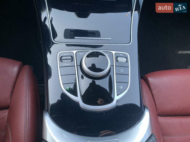 Мерседес Ц-Класс 2018 в Киеве на Automoto.ua Черный Мерседес Ц-Класс, объемом двигателя 1.99 л и пробегом 140 тыс. км за 27500 $, фото 31 на Automoto.ua