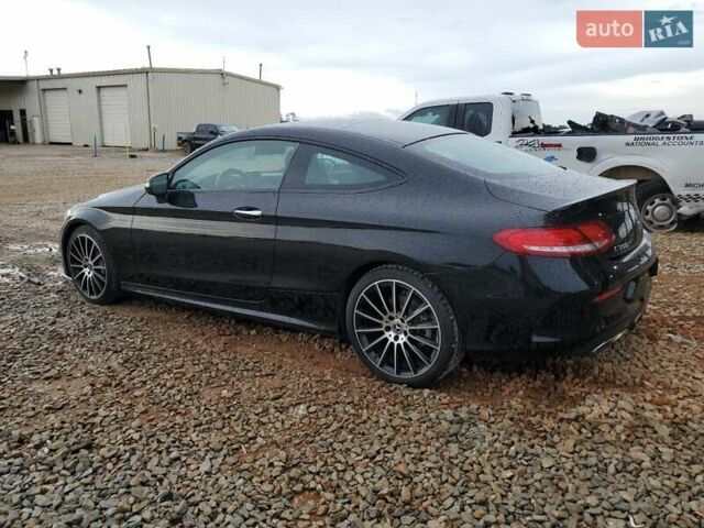 Черный Мерседес Ц-Класс, объемом двигателя 1.99 л и пробегом 39 тыс. км за 5000 $, фото 1 на Automoto.ua