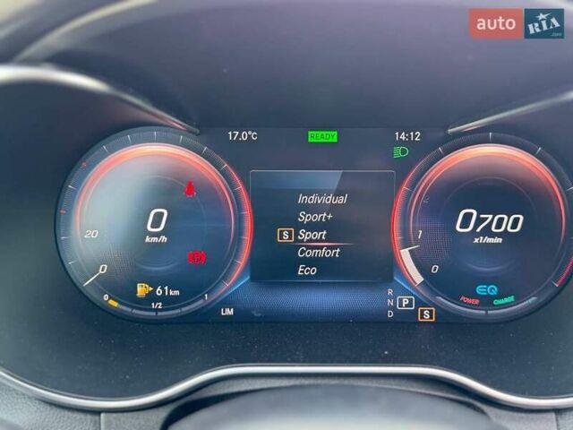 Черный Мерседес Ц-Класс, объемом двигателя 1.5 л и пробегом 70 тыс. км за 33500 $, фото 70 на Automoto.ua