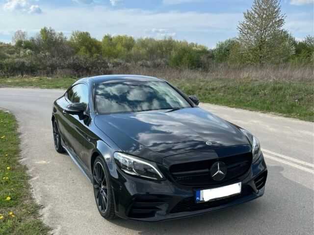 Чорний Мерседес Ц-Клас, об'ємом двигуна 0 л та пробігом 35 тис. км за 20000 $, фото 1 на Automoto.ua