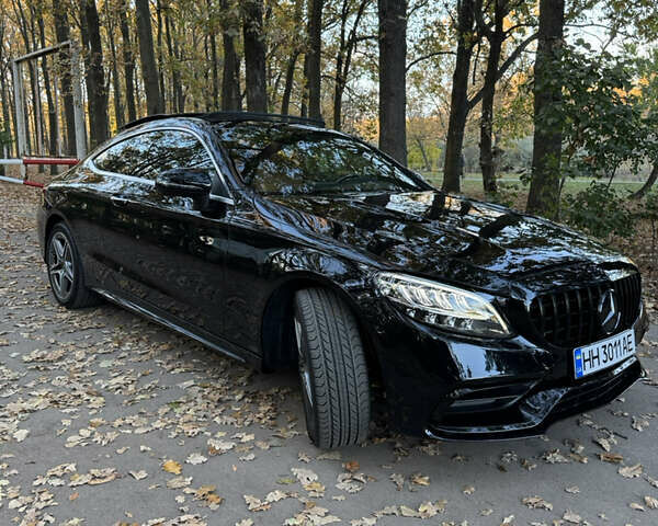 Мерседес Ц-Класс 2019 в Одессе на Automoto.ua Черный Мерседес Ц-Класс, объемом двигателя 1.99 л и пробегом 65 тыс. км за 33900 $, фото 9 на Automoto.ua