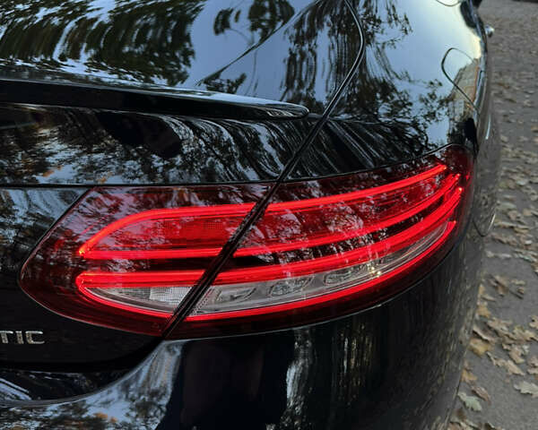 Мерседес Ц-Класс 2019 в Одессе на Automoto.ua Черный Мерседес Ц-Класс, объемом двигателя 1.99 л и пробегом 65 тыс. км за 33900 $, фото 4 на Automoto.ua