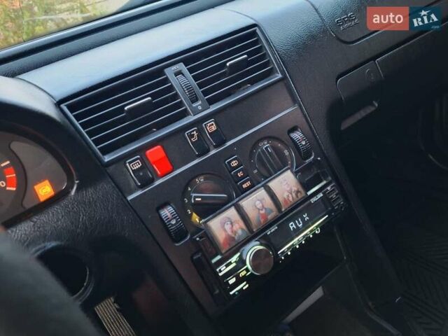 Чорний Мерседес Ц-Клас, об'ємом двигуна 1.8 л та пробігом 293 тис. км за 1550 $, фото 27 на Automoto.ua