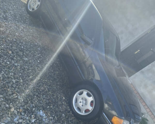 Чорний Мерседес Ц-Клас, об'ємом двигуна 1.8 л та пробігом 350 тис. км за 3000 $, фото 2 на Automoto.ua