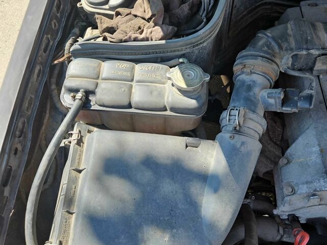 Мерседес Ц-Клас 1996 у Харкові на Automoto.ua Чорний Мерседес Ц-Клас, об'ємом двигуна 2.3 л та пробігом 427 тис. км за 3200 $, фото 10 на Automoto.ua