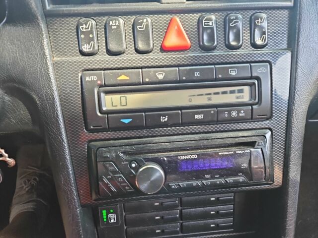 Мерседес Ц-Клас 1996 у Харкові на Automoto.ua Чорний Мерседес Ц-Клас, об'ємом двигуна 2.3 л та пробігом 427 тис. км за 3200 $, фото 12 на Automoto.ua