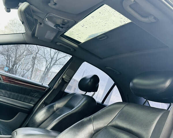 Черный Мерседес Ц-Класс, объемом двигателя 2 л и пробегом 475 тыс. км за 5800 $, фото 11 на Automoto.ua