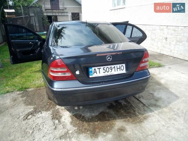 Мерседес Ц-Класс 2001 в Ивано-Франковске на Automoto.ua Черный Мерседес Ц-Класс, объемом двигателя 2 л и пробегом 400 тыс. км за 4500 $, фото 1 на Automoto.ua