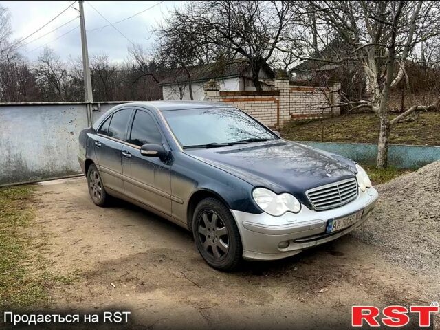 Чорний Мерседес Ц-Клас, об'ємом двигуна 2.7 л та пробігом 0 тис. км за 3500 $, фото 3 на Automoto.ua