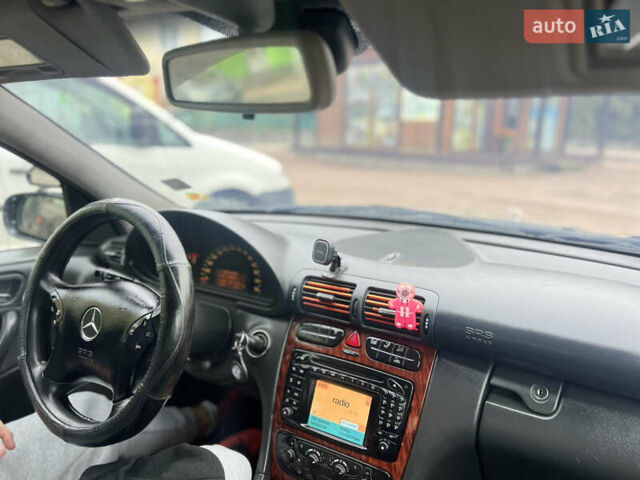Чорний Мерседес Ц-Клас, об'ємом двигуна 2.15 л та пробігом 430 тис. км за 3650 $, фото 20 на Automoto.ua