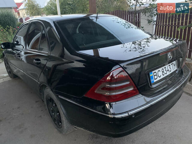 Мерседес Ц-Класс 2001 в Рогатине на Automoto.ua Черный Мерседес Ц-Класс, объемом двигателя 2.2 л и пробегом 400 тыс. км за 3800 $, фото 2 на Automoto.ua